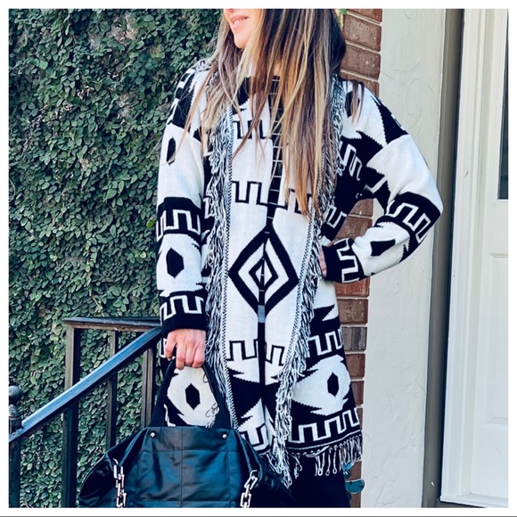 Made in Italy most Fabulous fringe sweater jacket Boho cardigan - Picture 4 of 7